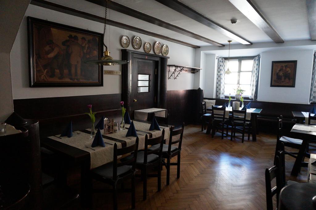 Hotel Happ Innsbruck Bagian luar foto